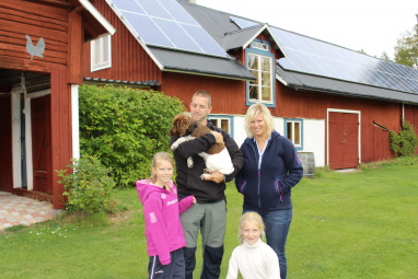 Familje Auset med Tranulökarnas Alvin Familje Auset med Tranulökarnas Alvin