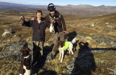 Jeremias och Simon med Atlas och Abbe Jeremias och Simon med Atlas och Abbe